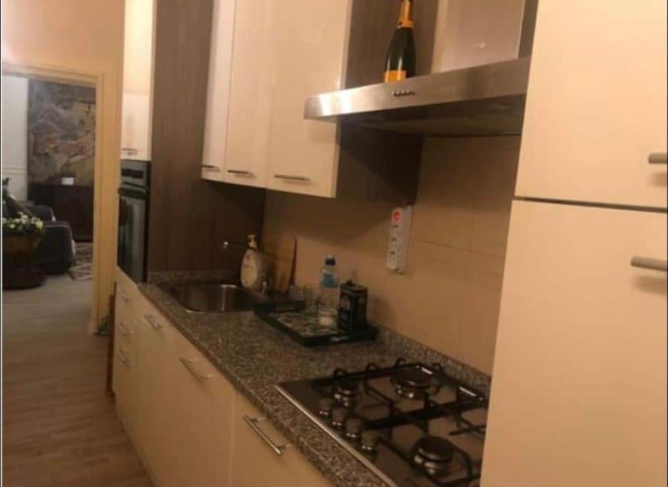 Appartamento Incantevole Al Centro Di Bologna Galliera Exterior foto